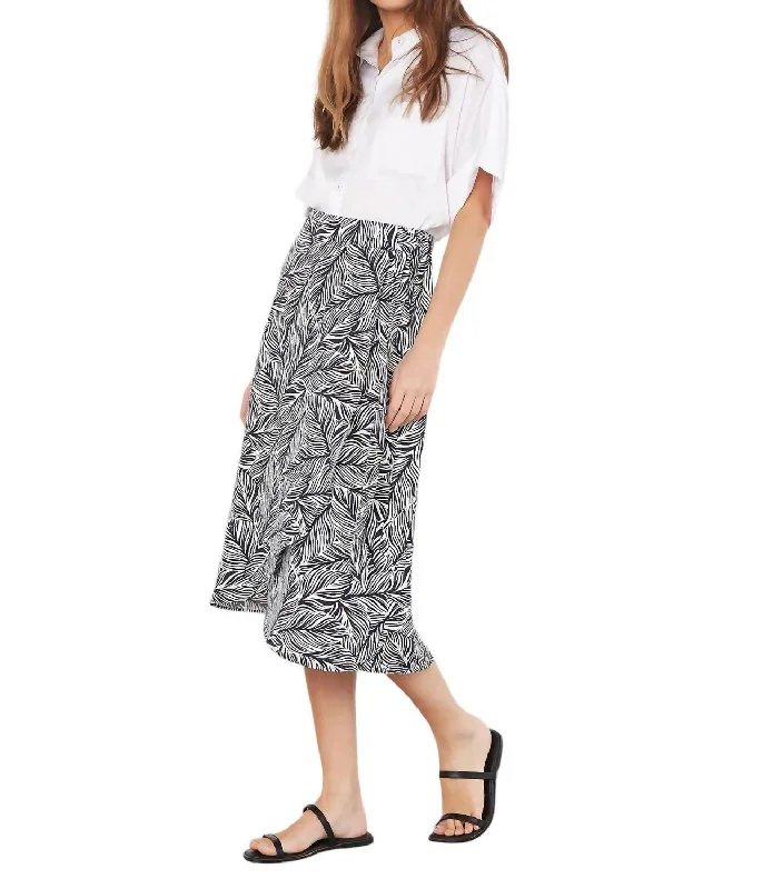 Holiday Gift Guide Sale Geo Leaf Wrap Skirt In Navy