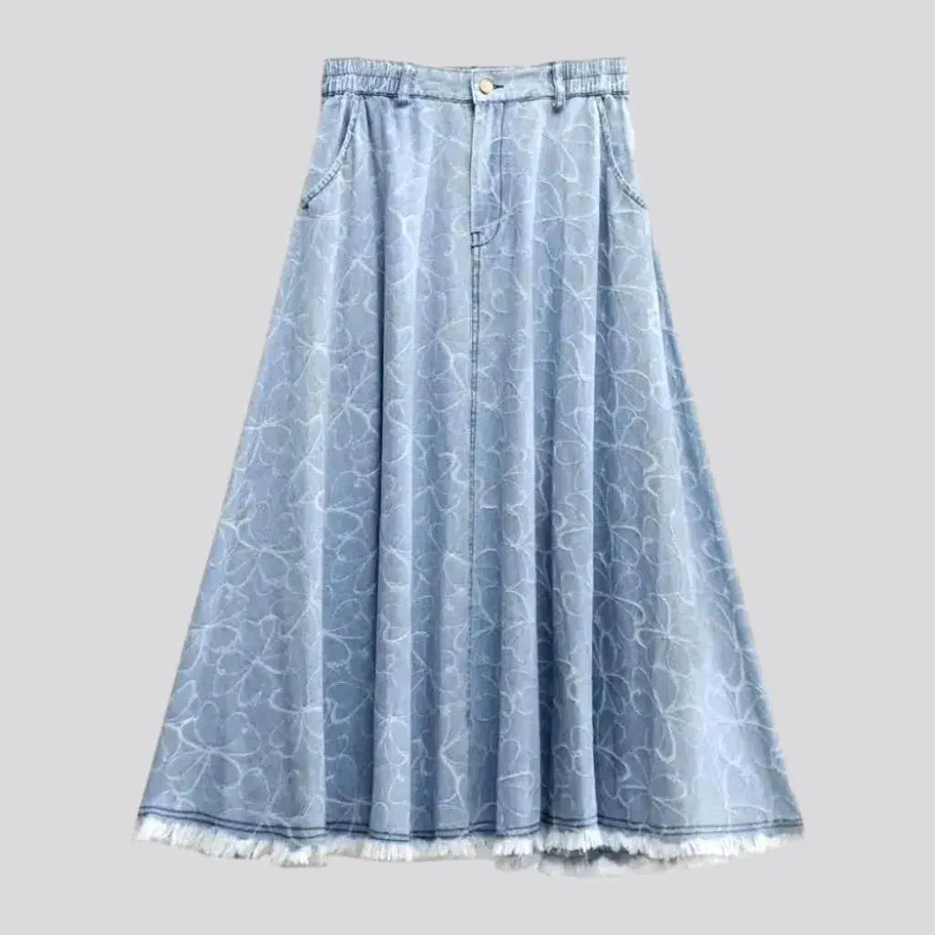 Chic Women's Outfit Ideas Ornament embroidered denim skirt for women