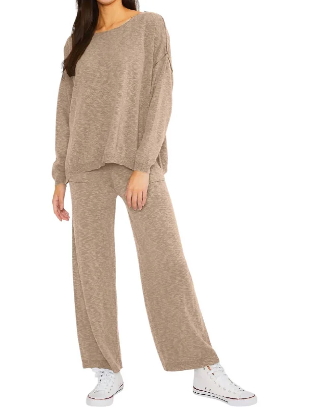 Versatile Women's Fashion Sweater Top And Pants In Mocha