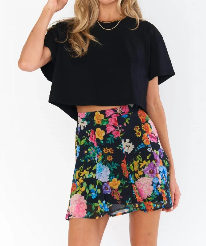 Fashion-Forward Women's Clothing Skater Mini Skirt In Midnight Botanical Floral