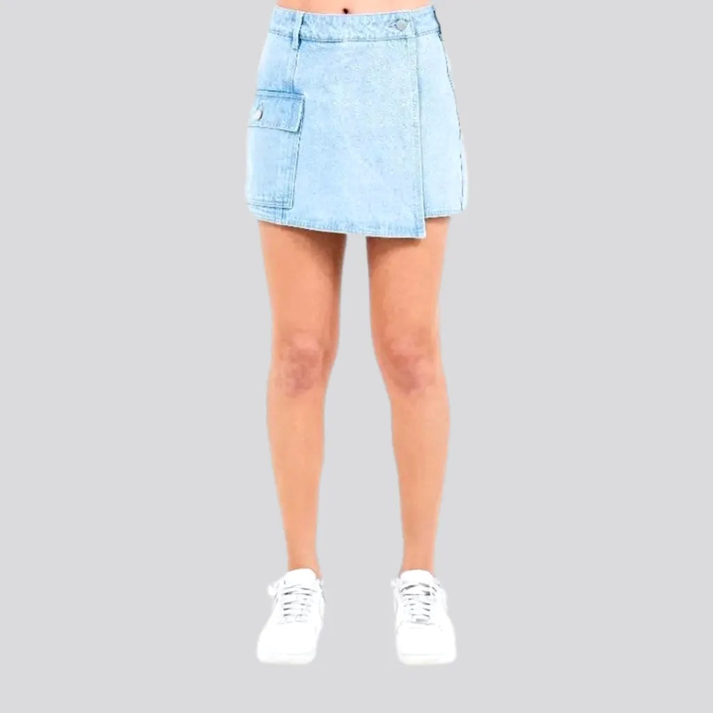 Contemporary Women's Clothing Chic and stylish denim skort